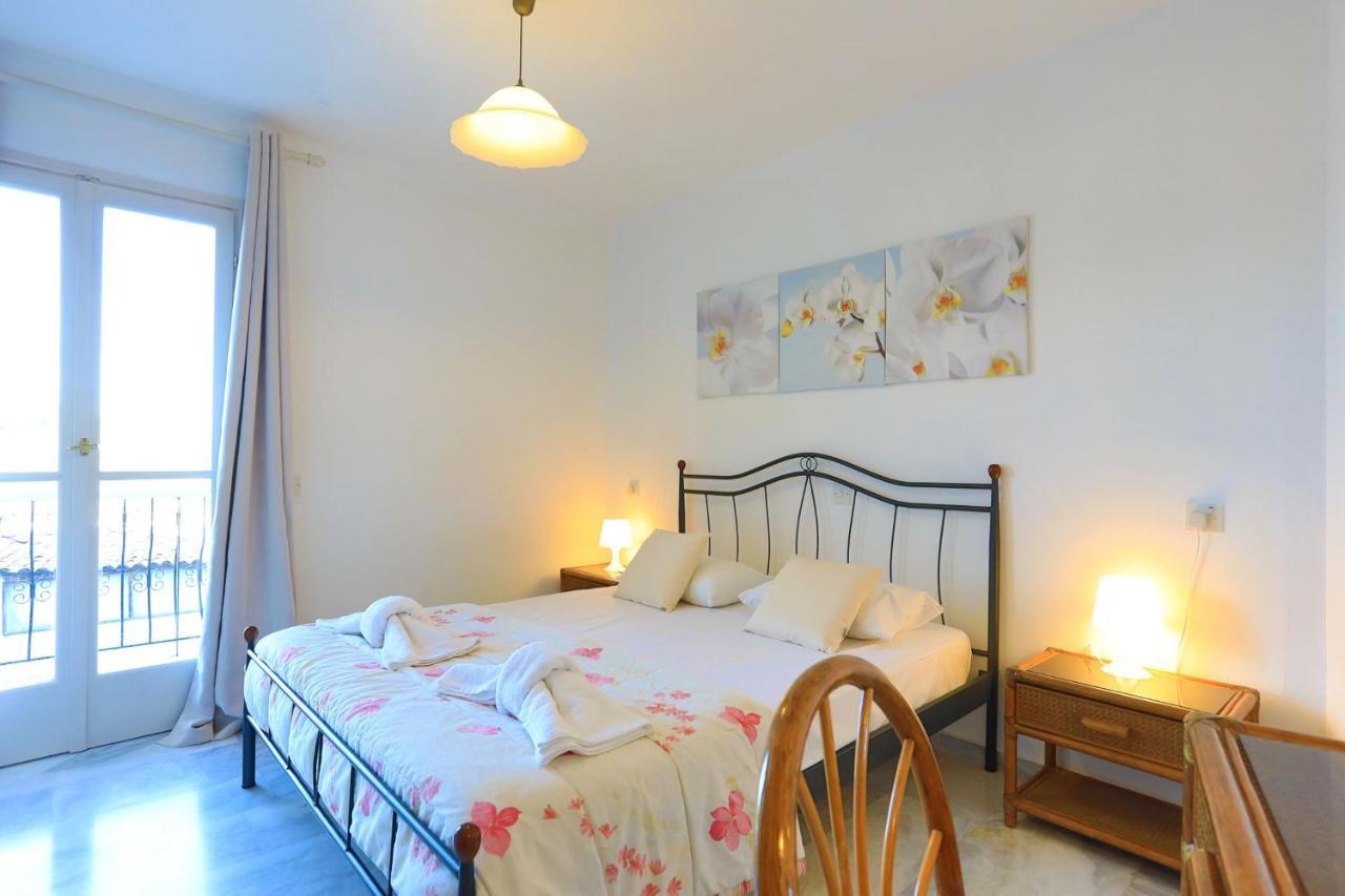 Sterna Apartment Гайос Екстериор снимка